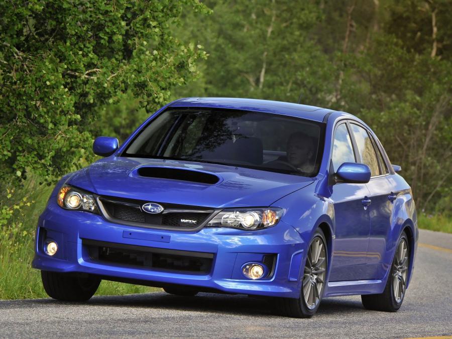  Subaru Impreza WRX Sedan 2010 года  (US) (фото 7 из 21)